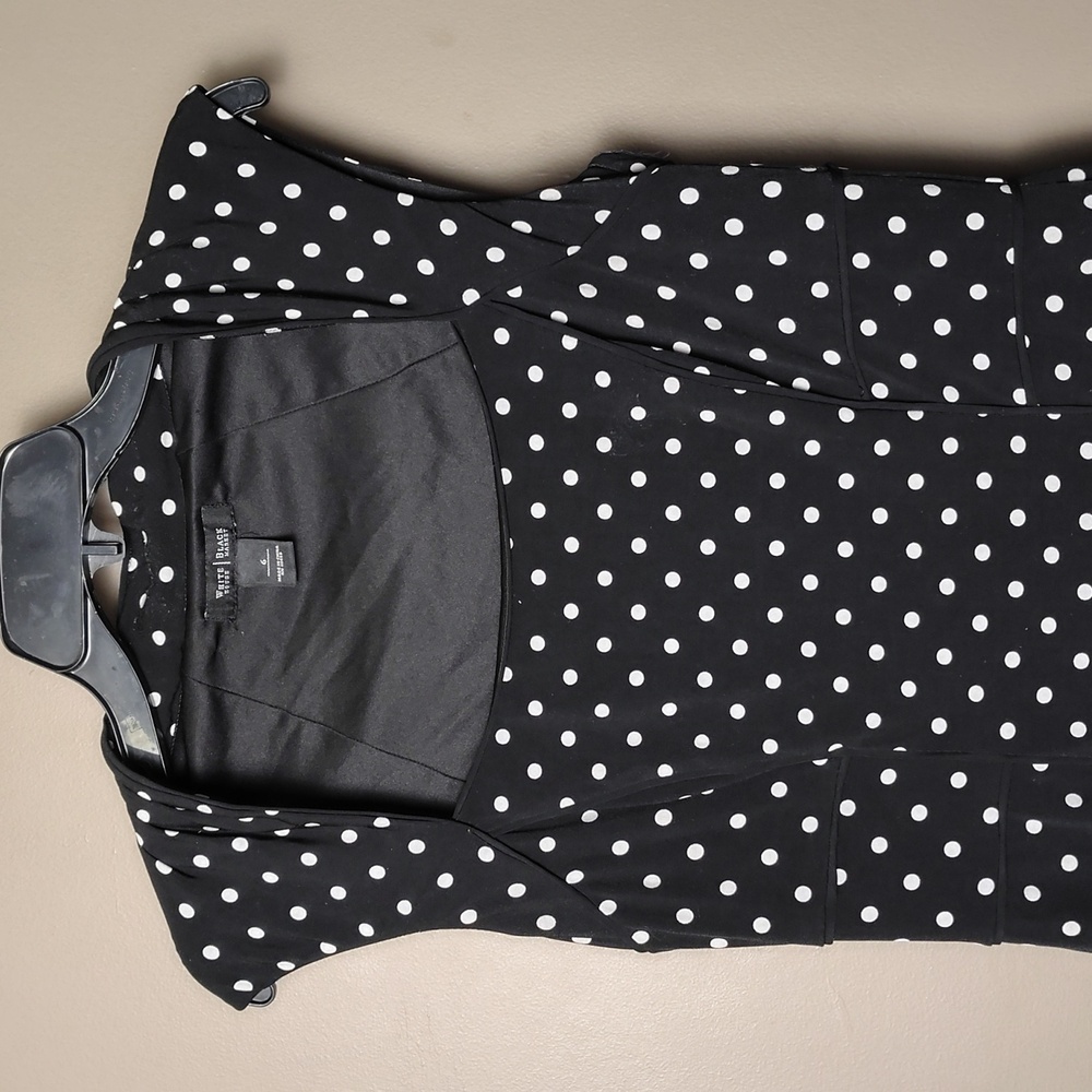 White House Black Market Lined Black Sleeveless Dress W White Polka Dots Size 6 - Picture 3 of 8